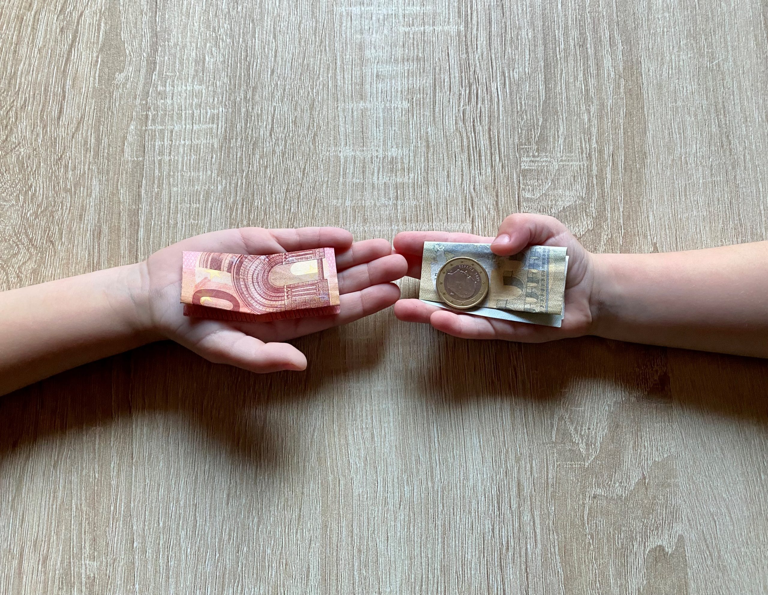 Hijos, feria y educación financiera